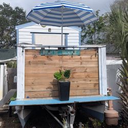 Tiny House/Boat House 