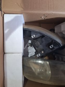 2007 Dodge Grand Caravan lights