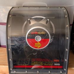 Polk Audio MOMO MM12
Enclosure with 12" Subwoofer