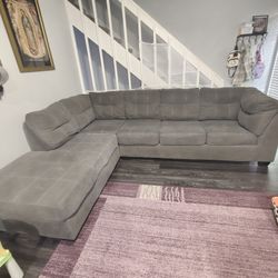 Grey Sectional With Pull Out Bed