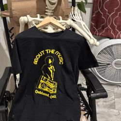 About The Music Oakland Short & Long Sleeve T-Shirts! 