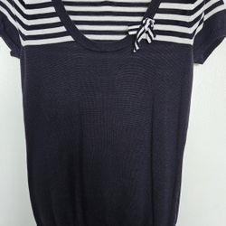 Tony  Hilfiger knit top.