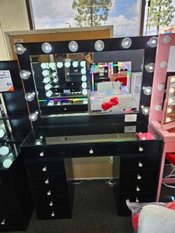 Brand New Vanity Large 13 Drawers W/ XL Hollywood Mirror From $899 Now $799