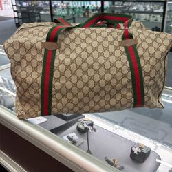 Gucci GG Supreme canvas duffle Bag (WMP012020)