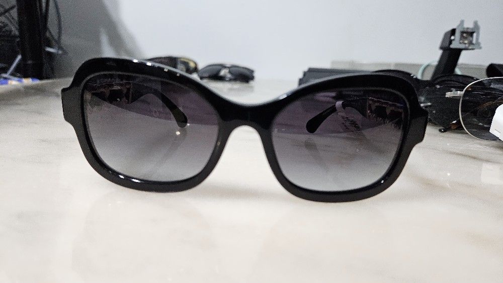 Chanel CH5465Q 55 Grad Sunglasses Shades 