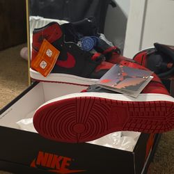 2025 Limited edition  high 85' airjordan 1