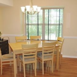 Dining Table 60in Long And 6 Chairs