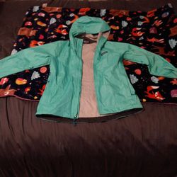 Women's Patagonia Torrent Shell 3L Jacket, Seafoam Green