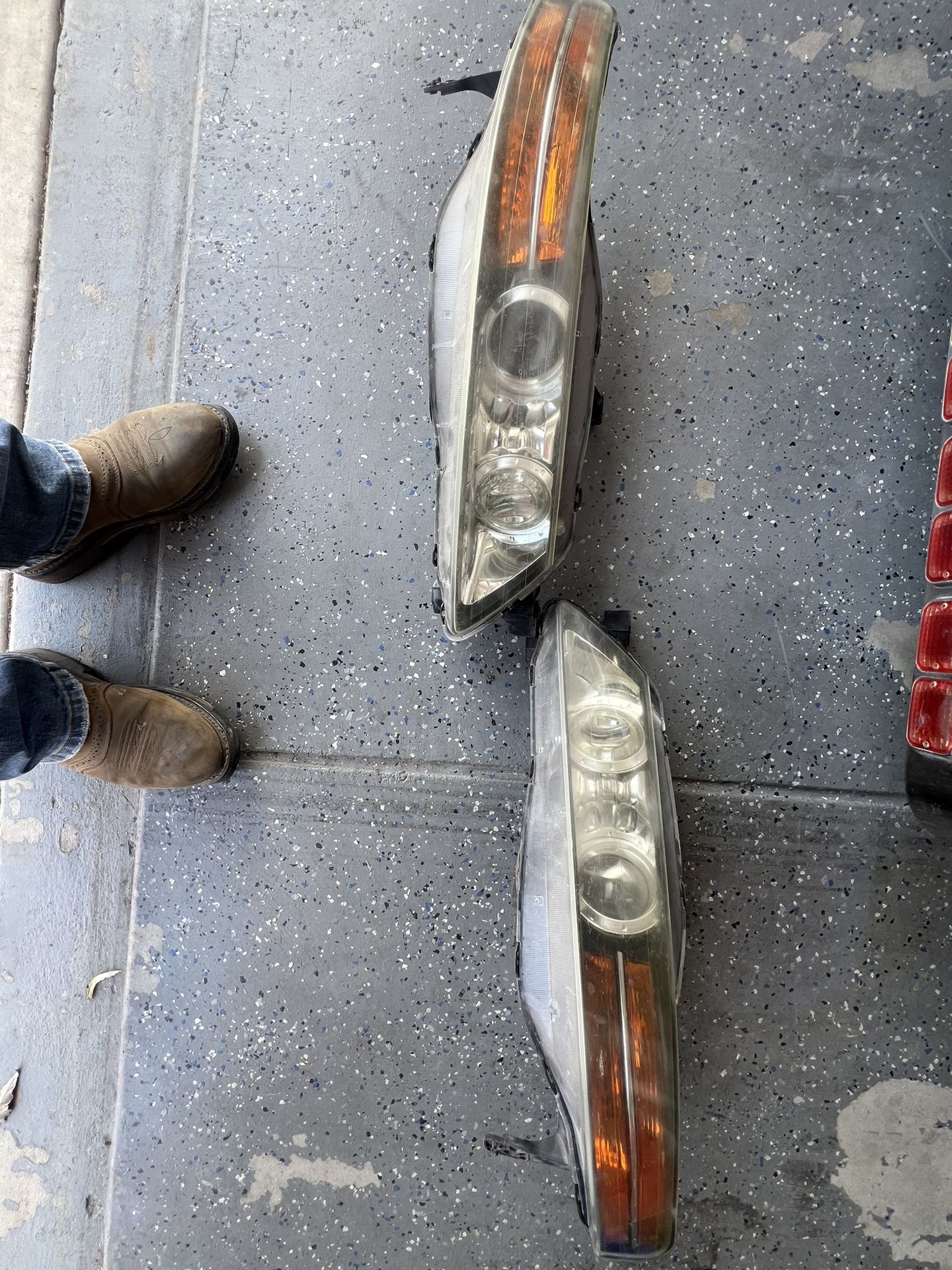2005 Acura TL Headlights