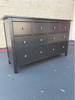 Elegant black decorative