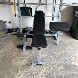 Weight Bench With Incline Decline And Flat Ability. With Attachments