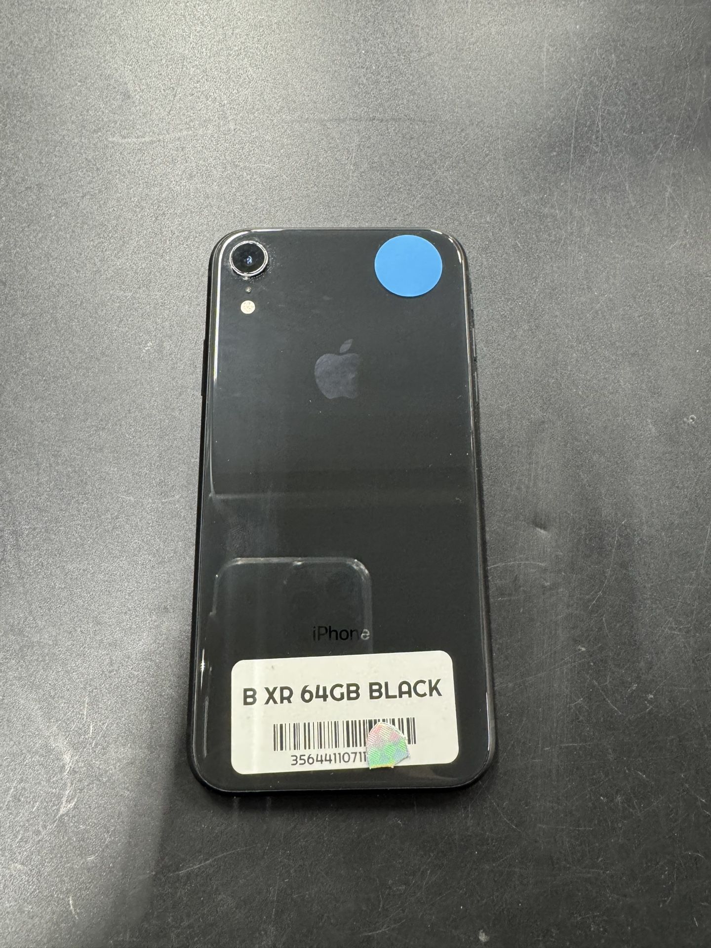 iPhone XR 64GB Unlocked
