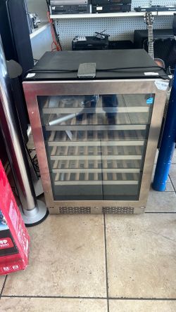 FRIGIDAIRE AVALLON  AWC242SZRH
