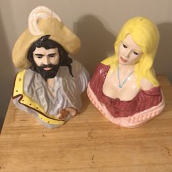 VTG PAIR HOLLAND MOLD PIRATE GYPSY WENCH CERAMIC STATUE FIGURINE BUST SET