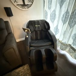 Real Relax Zero Gravity Massage And Recliner 