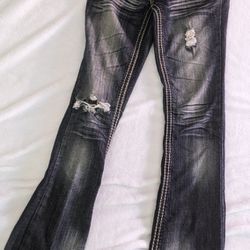 Almost Famous Women's Jeans Size 1
