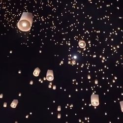 Trance Balloons Flying Chinese Lanterns