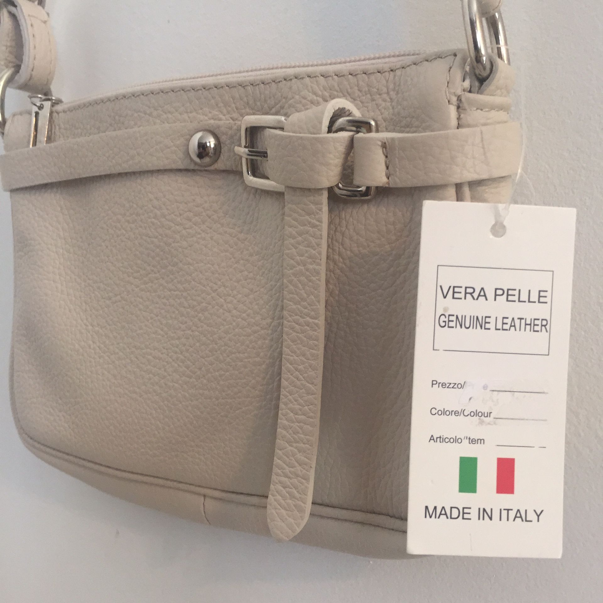 Vera Pelle Crossbody Bag