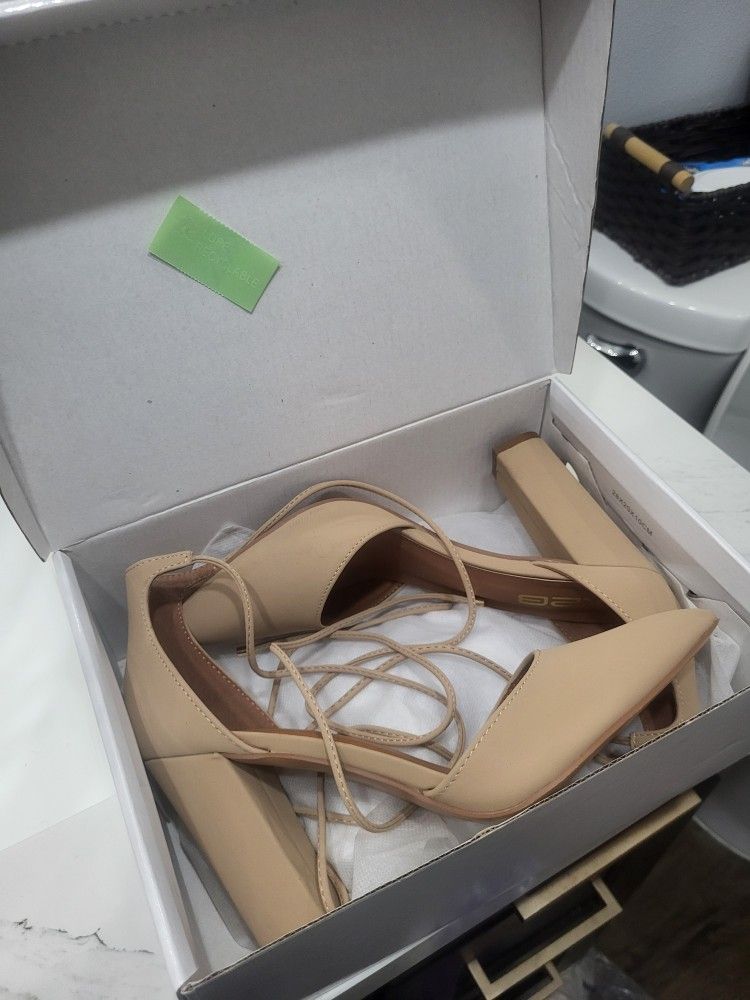 Nudes Heels - Size 8.5 - Pick Up Only