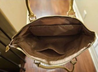 3 piece travel set $ 200.00