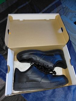 Black Air Force 1 Mid 🖤