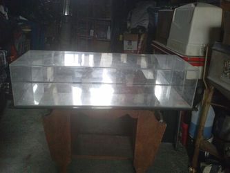 Display glass box