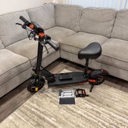 BRAND NEW Electric Scooter