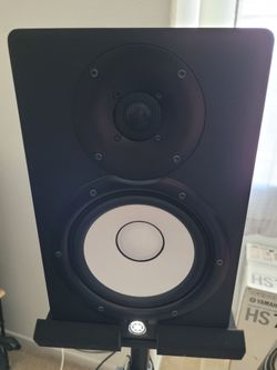 Yamaha HS7 Studio Monitors w/ Tripod Stands, Bass Traps & Cables