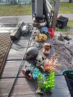Fish tank aquarium equipment