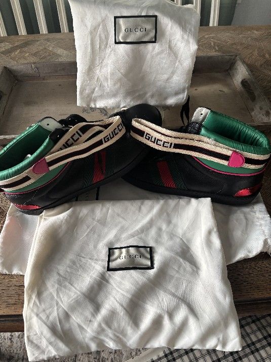 Gucci Shoes