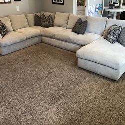 3-Piece Stanton Sectional Couch