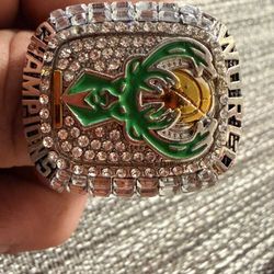 Giannis Antetokounmpo Championship Ring 2021