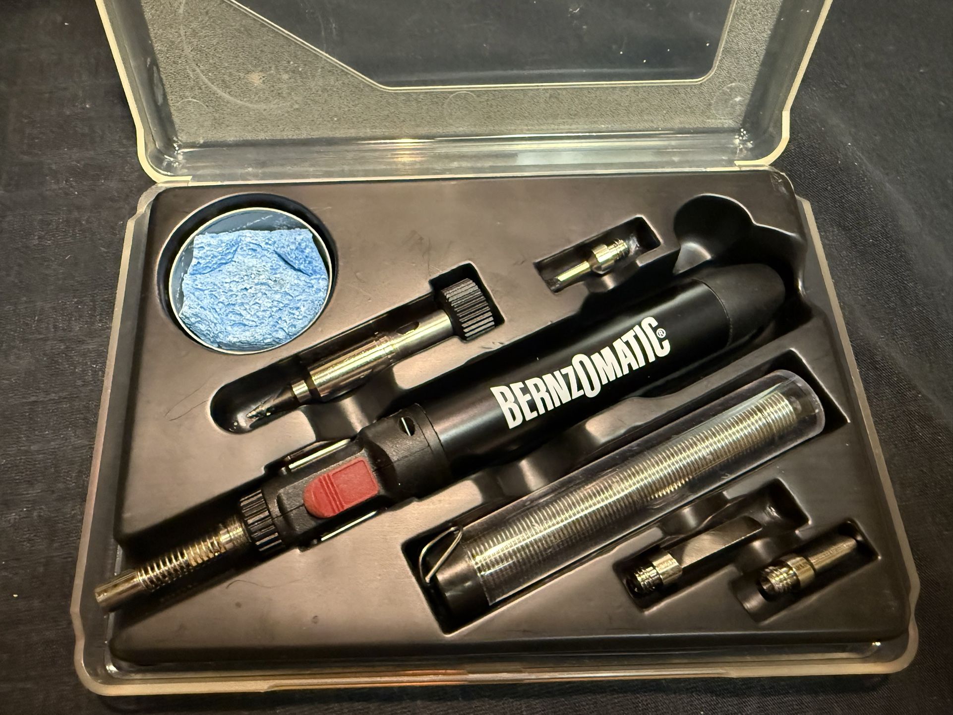 Bernzomatic Micro Torch Kit Butane Solder Iron Never Used