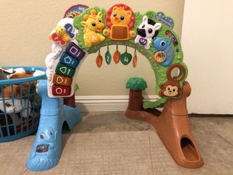 Leap frog learning station