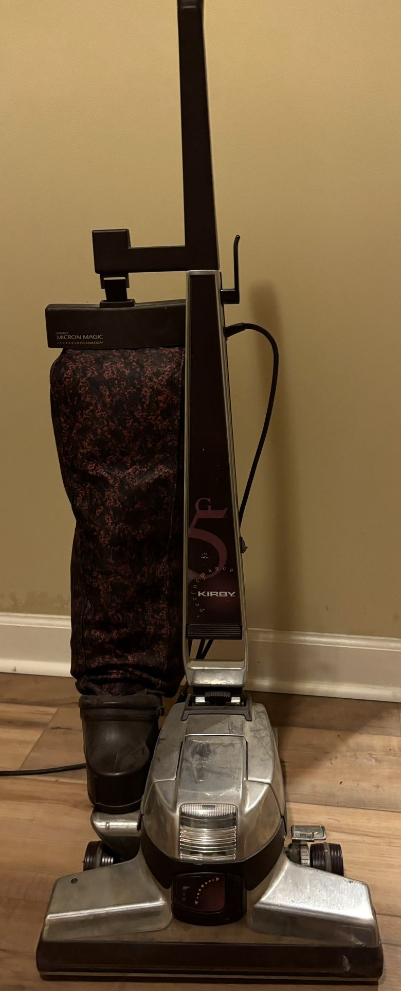 Kirby G5 Vacuum