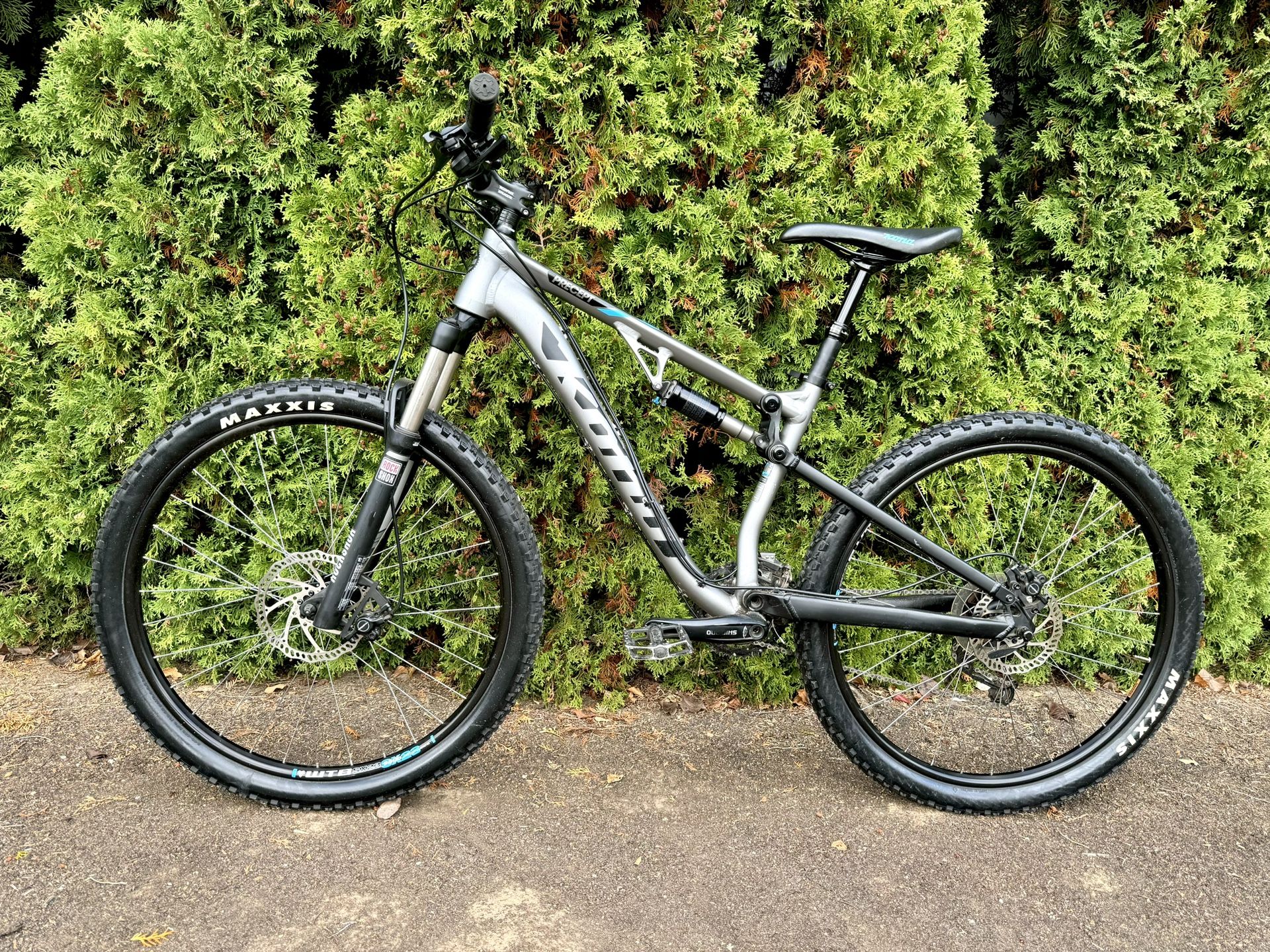 Medium Kona FSR Mtn Bike