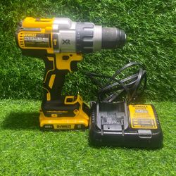 DEWALT DCD996 20V MAX* XR Brushless 3-Speed Hammer Drill/Driver