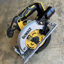Dewalt XR 6 1/2 Saw