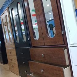 Tall closets with mirrors (( colors
