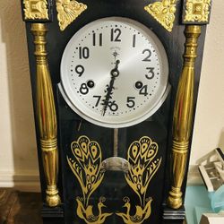 Antique Polaris Clock