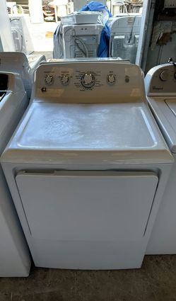 White GE Dryer with Knob Controls, Lightly Used