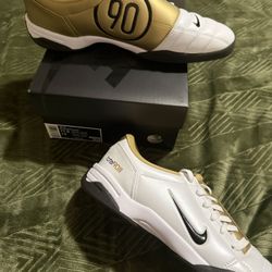 Nike Total 90 Indoor Soccer Shoes