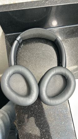 J lab headphones