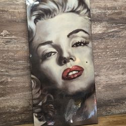Glamorous Marilyn Monroe Wall Art
