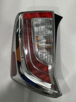2012-2015 Toyota Prius RT Tail Lamp