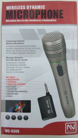Dual use wireless microphone