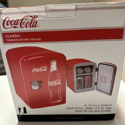 Coca-Cola 6 Can Portable Cooler - $20 (Creve Coeur)