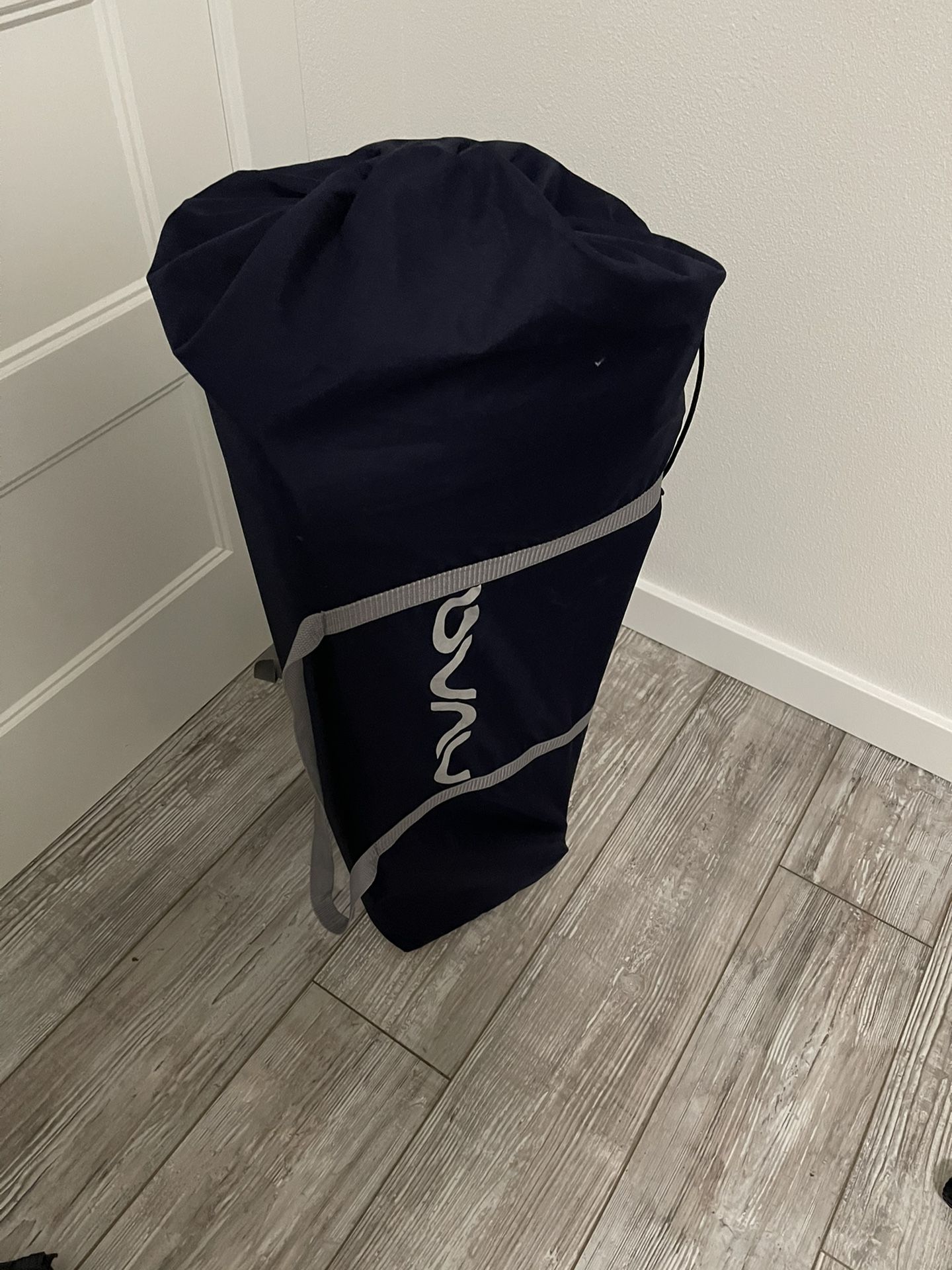 Nuna Travel Crib Mini