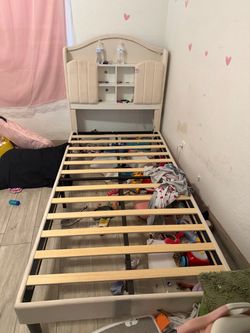 Twin bed