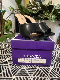 Top Moda Black Block Heel Mule Sandals Size 6